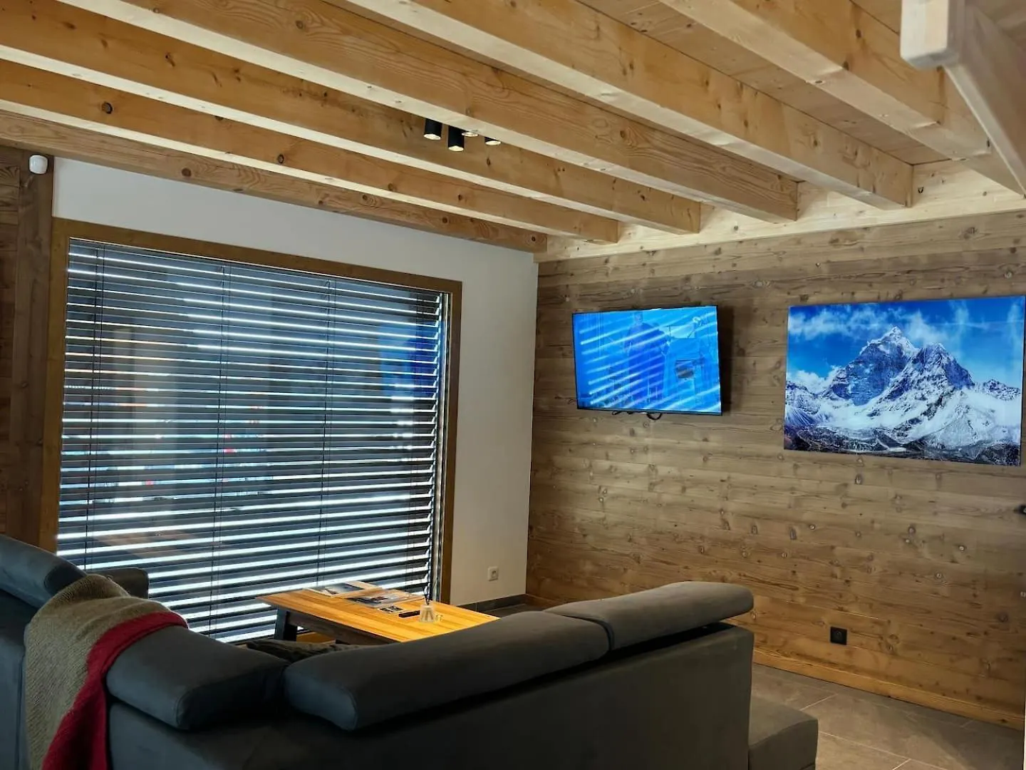 Chalets, Les Crozats 몽트리옹 샬레