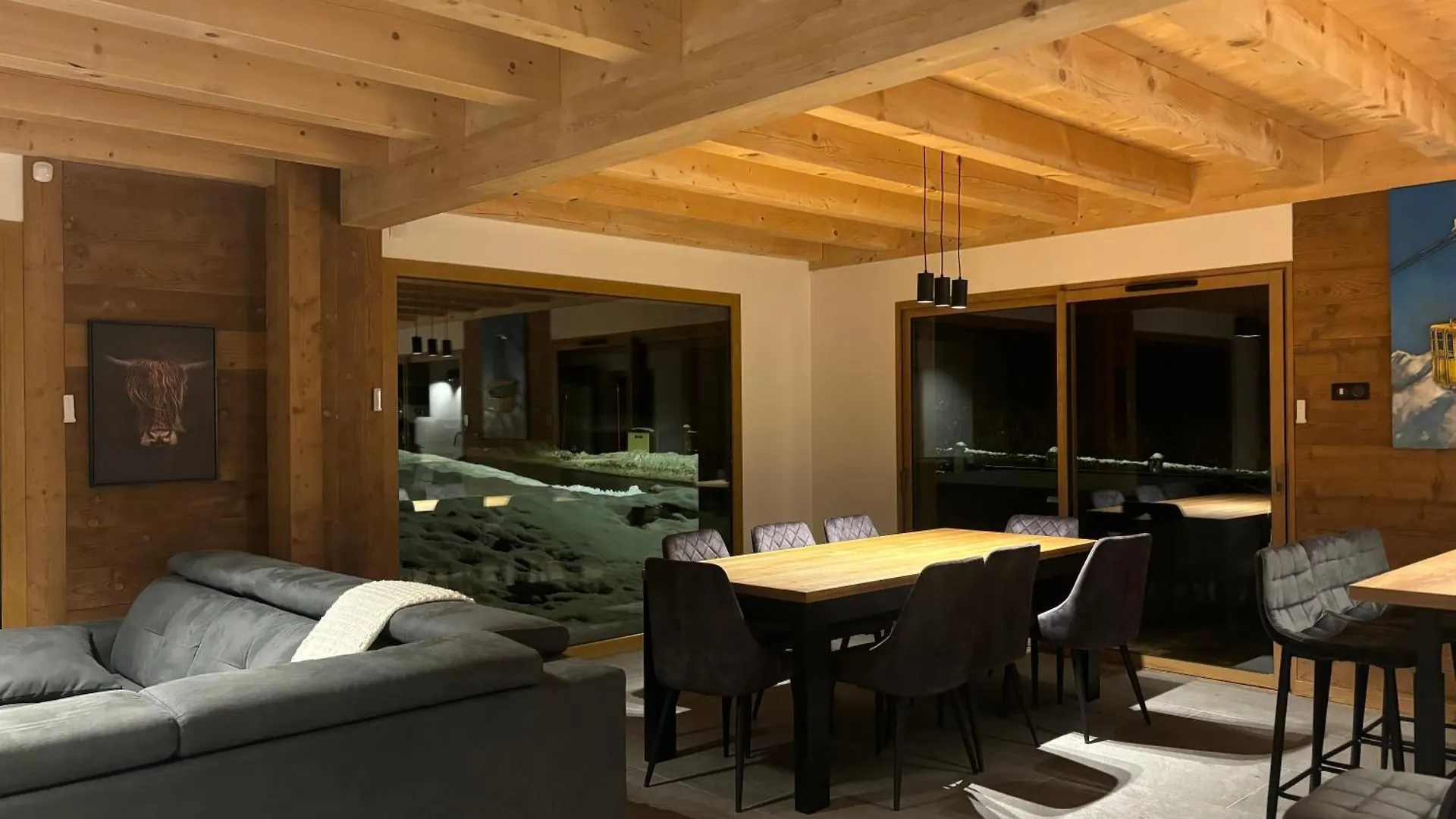 샬레 Chalets, Les Crozats 몽트리옹 프랑스